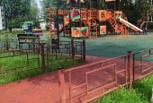 Завершены работы по комплексному благоустройству двора в п.Котово.