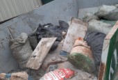 На ул. Луначарского в с. Павловская Слобода зафиксирован сброс строительного мусора.