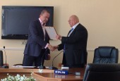 Руководитель администрации Истринского района Андрей Дунаев удостоен Благодарственного письма губернатора Подмосковья Андрея Воробьева за участие в проведении общероссийской акции «Свеча памяти»